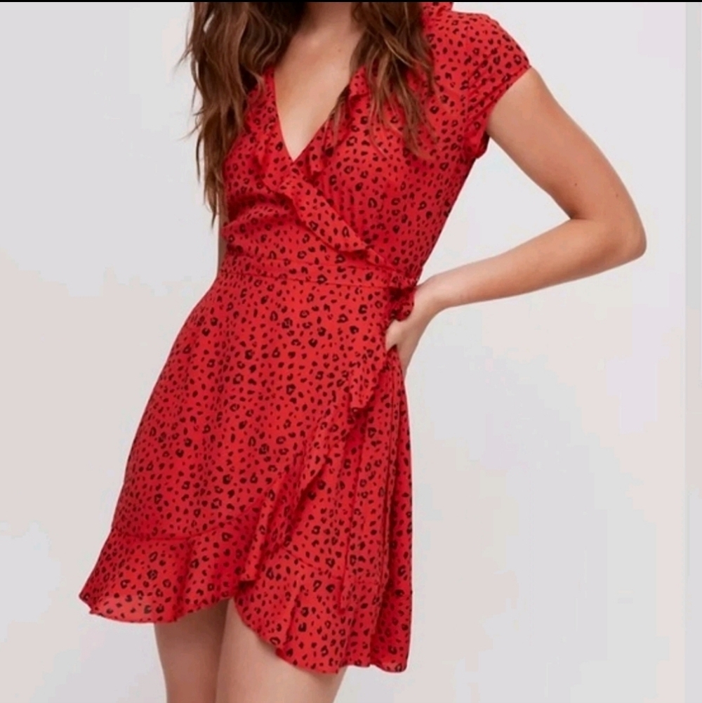 Aritzia Sunday Best Red and Black Cheetah Print Wrap Mini Dress Size 4